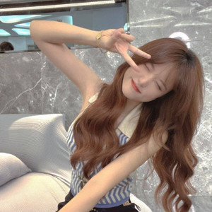 高雄找小姐Line/Gleezy：a35053高雄找外約服務